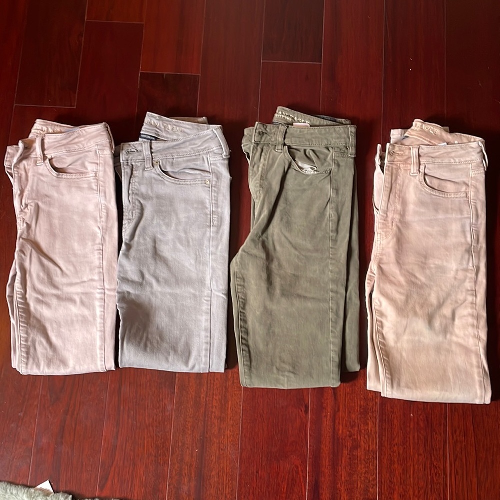 4 Pairs of American Eagle Pants